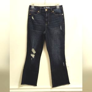 🎉4/$20NWOT High Rise Crop Flare Jeans